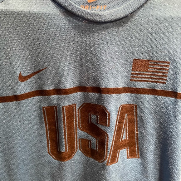 Nike USA T-Shirt - Picture 2 of 6